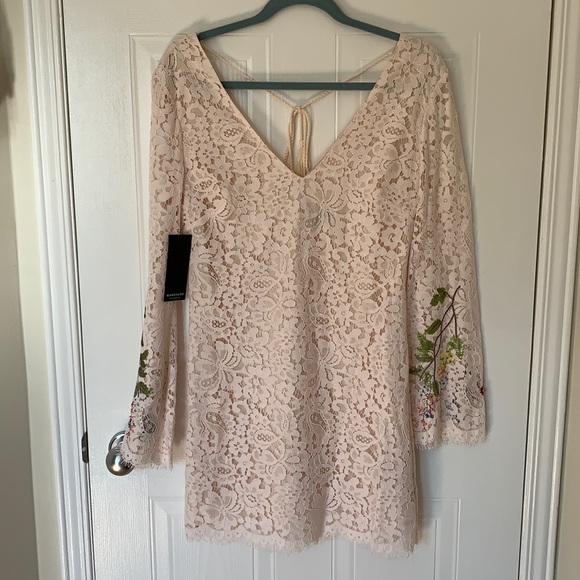 🌸🌟👗Gorgeous Marciano dress🔥👗🌸 - Picture 3 of 11